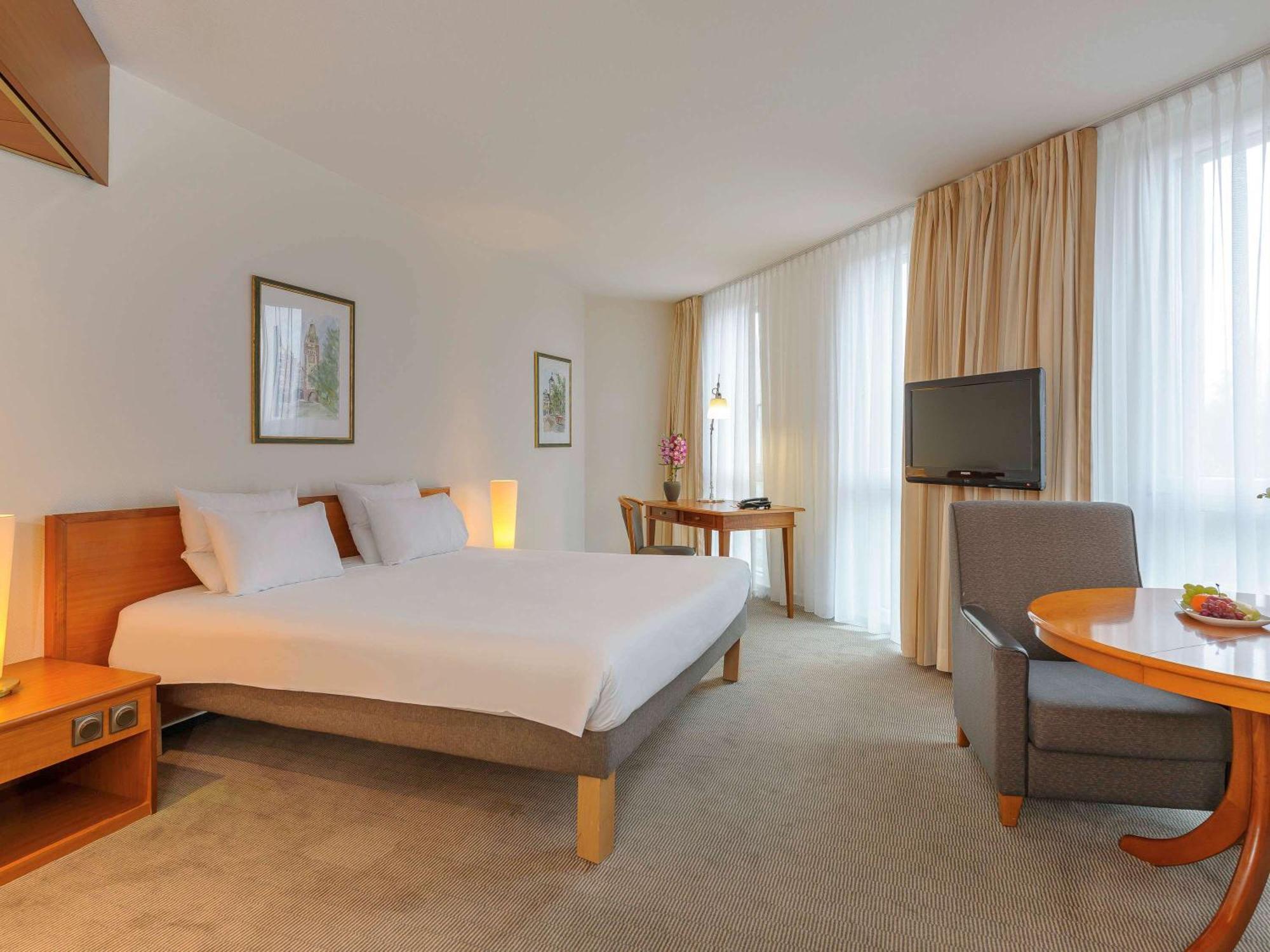 Novotel Am Konzerthaus 4*