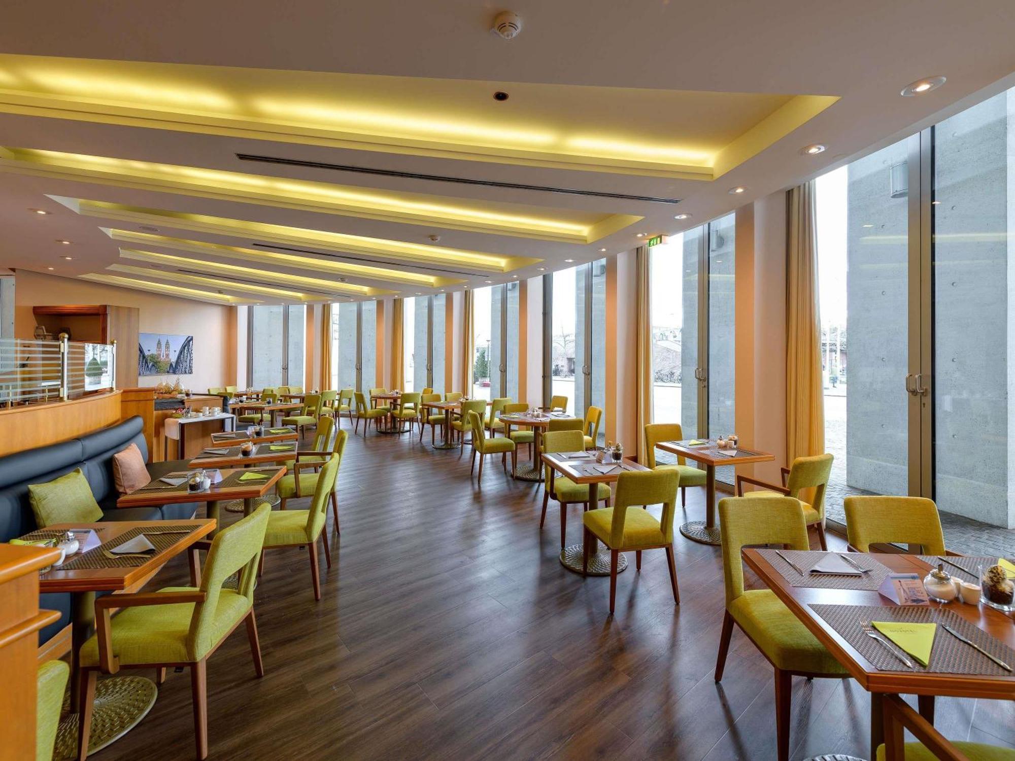 Novotel Am Konzerthaus Hotel